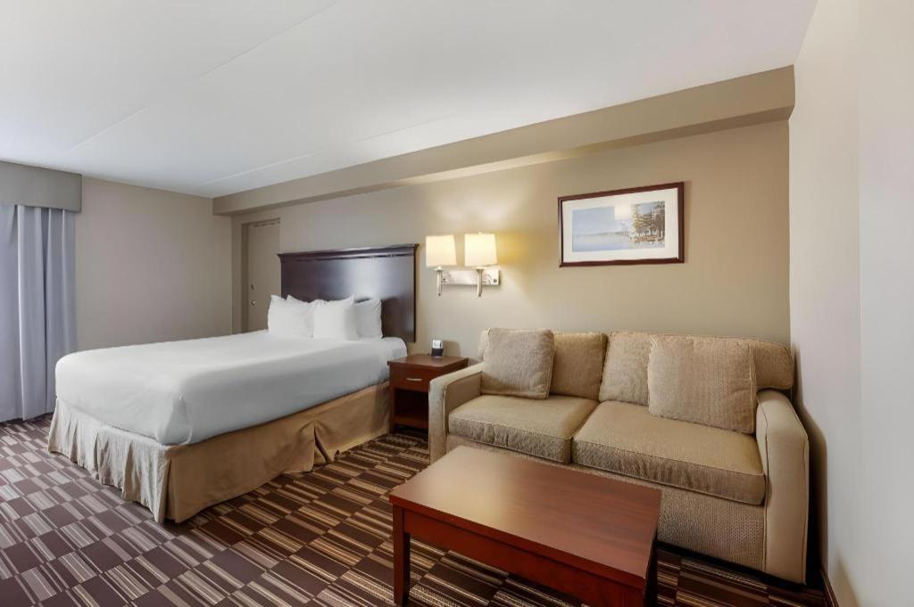 Best Western Plus Orillia Hotel ภายนอก รูปภาพ
