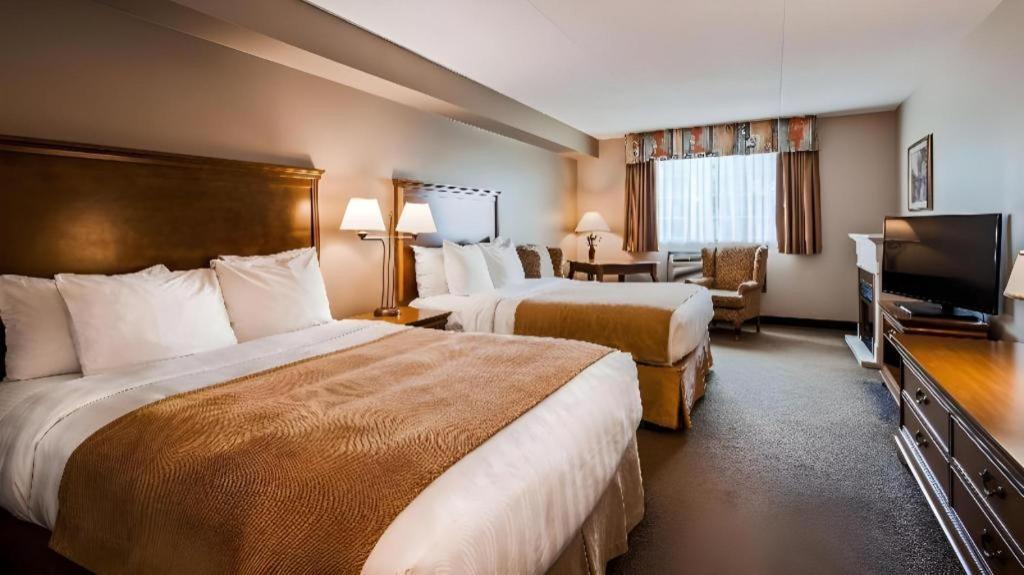 Best Western Plus Orillia Hotel ภายนอก รูปภาพ