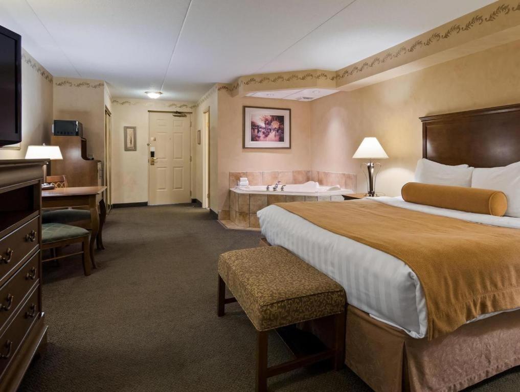Best Western Plus Orillia Hotel ภายนอก รูปภาพ